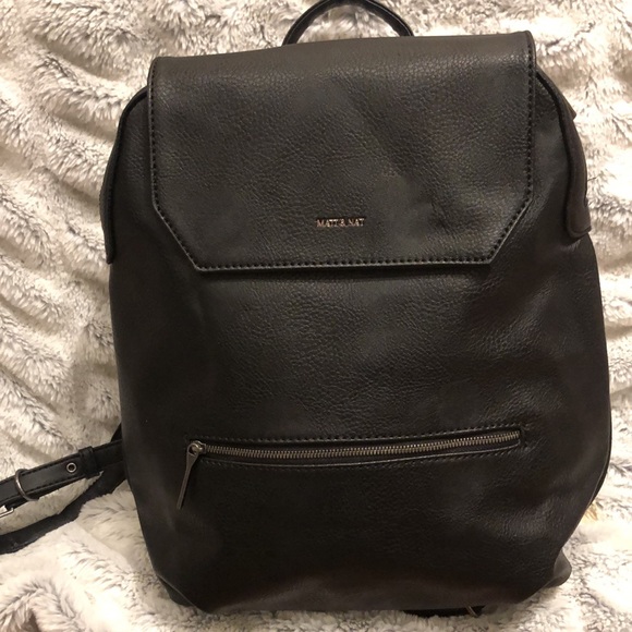 Matt & Nat Women's Black Peltola Backpack - Picture 2 of 6